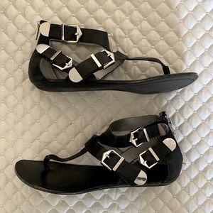 Report Jamieson Black Sandal, size 8.5